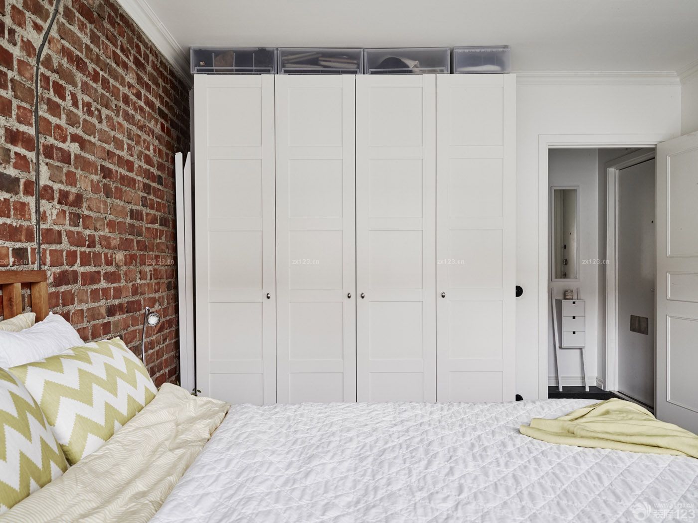 15平米主卧室衣柜装修案例大全