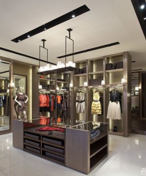 2025服装店白色地砖装修设计效果图 