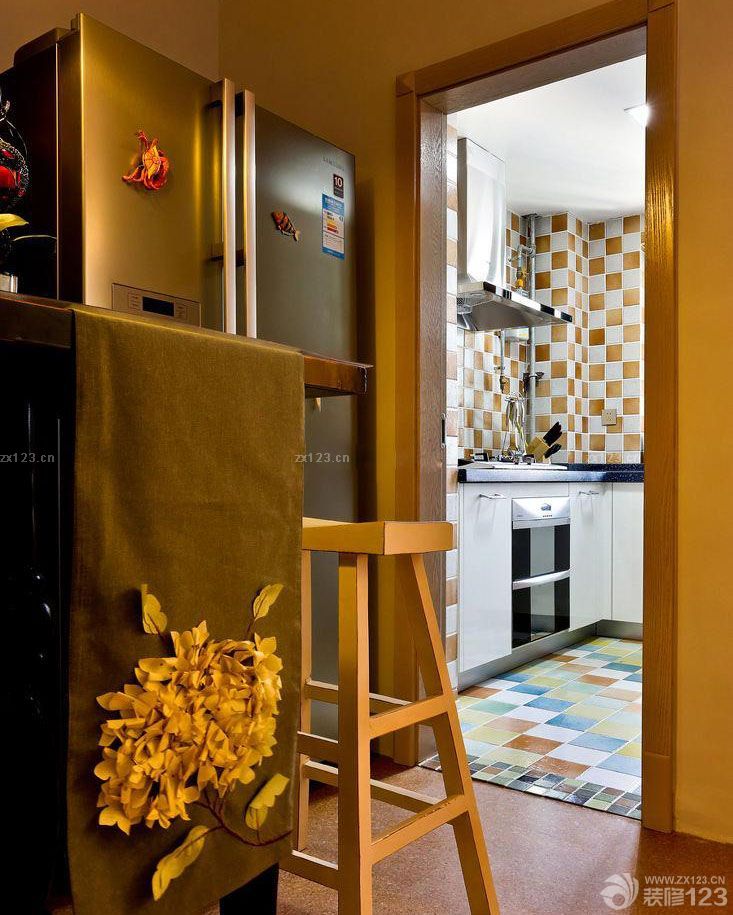 小户型厨房门口设计效果图片大全