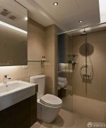 最新三室一厅卫生间隔断门设计效果图欣赏