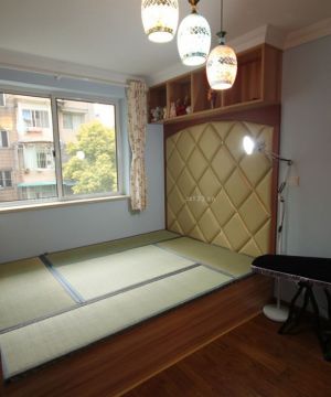 传统经典日式榻榻米床装修实景图欣赏