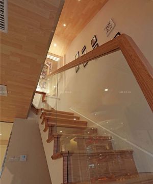 2025最新室内楼梯间装修设计效果图大全赏析