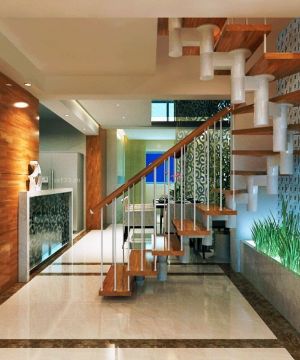 最新木楼梯间吊顶装修设计效果图欣赏2025