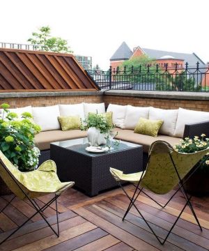 阳台小花园沙发垫装修效果图欣赏