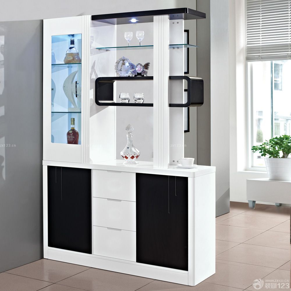 2025最新鞋柜带隔断展示架隔断装修案例