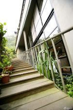 2025简约室外楼梯装修设计效果图欣赏