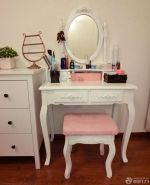2025现代风格影楼化妆台设计图片