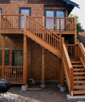 木质别墅木质室外楼梯装修设计效果图片大全