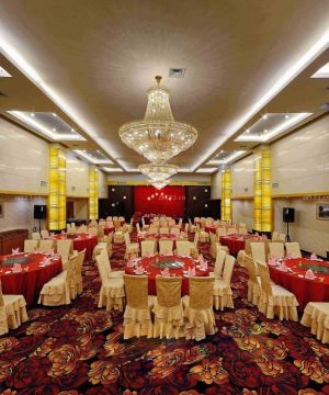 2025特色酒店餐厅椅套装饰图片大全