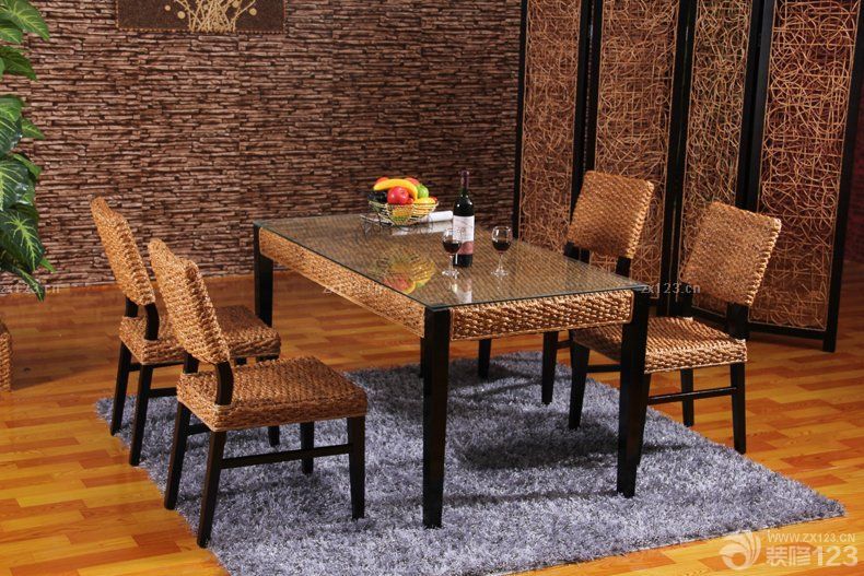 特色餐厅玻璃桌子设计图片大全