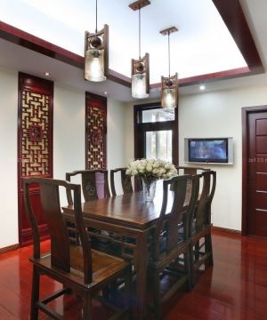 新中式风格家具美心木门设计图片