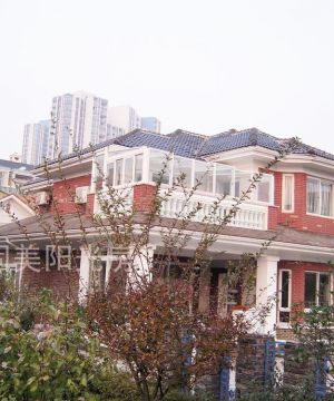 现代楼顶阳光房装修设计效果图欣赏2025