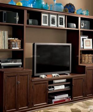 最新仿古客厅组合电视柜装修效果图欣赏