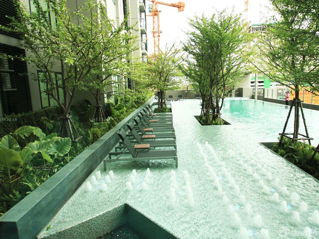 最新简约时尚风格空中花园设计图片