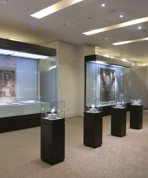 2025最新店面玻璃柜台装饰图