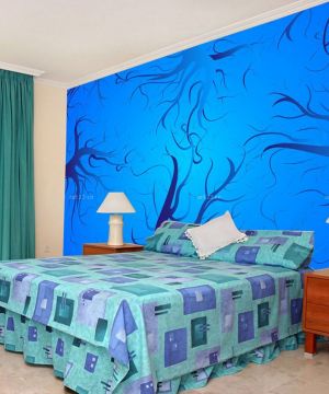 绚丽卧室深蓝色墙面床头柜装修效果图欣赏
