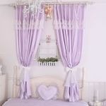 2025温馨小卧室紫色窗帘效果图