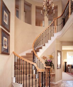 最新现代简约风格别墅楼梯设计效果图欣赏