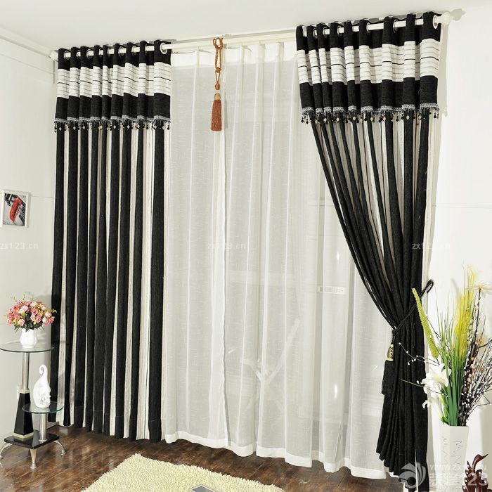 2025最新时尚现代家庭休闲区黑白窗帘图片