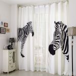 2025最新现代小客厅黑白窗帘装修设计图