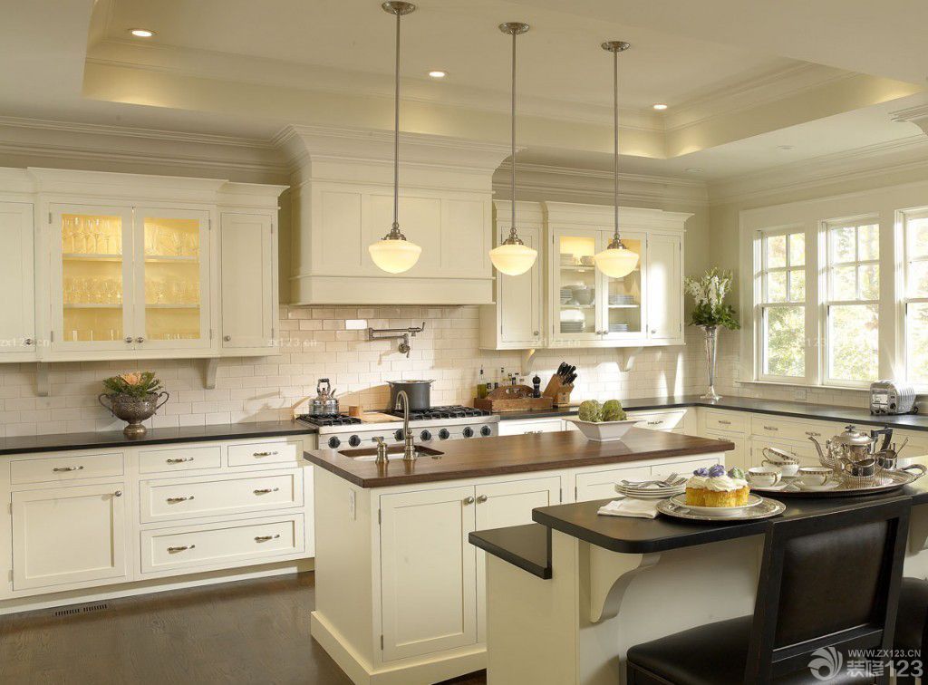 2025现代家居厨房置物架装修效果图欣赏