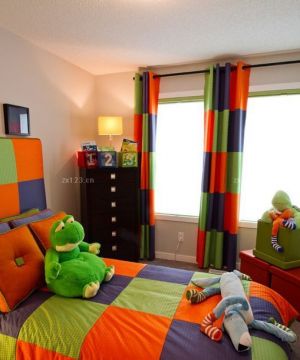 儿童房窗帘颜色搭配效果图片大全