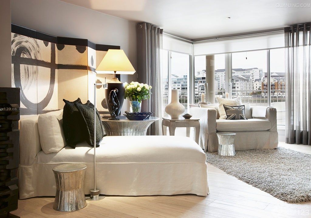 2025个性现代家庭室内客厅置物凳装修图