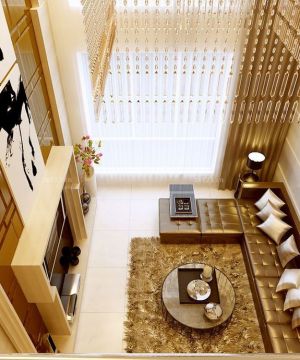 2025新欧式顶楼跃层装修效果图欣赏