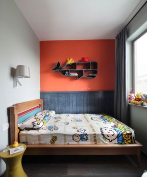 小空间实木儿童床设计效果图片欣赏
