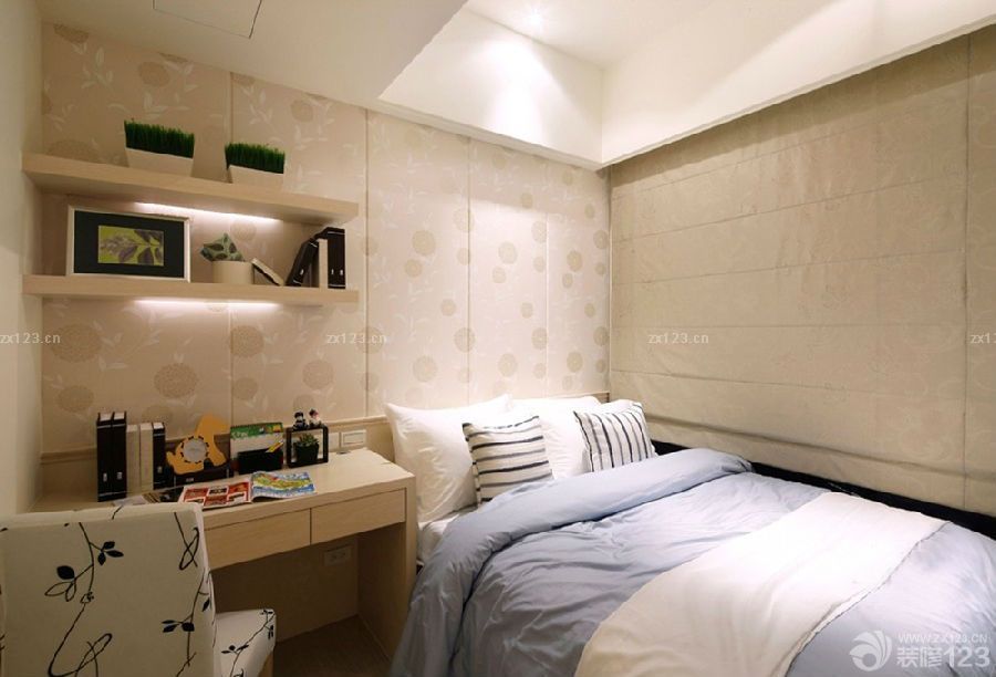 2025 10平米卧室兼书房装修案例
