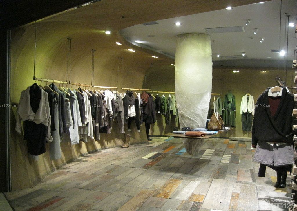 2025创意现代风格女装服装店装修样板