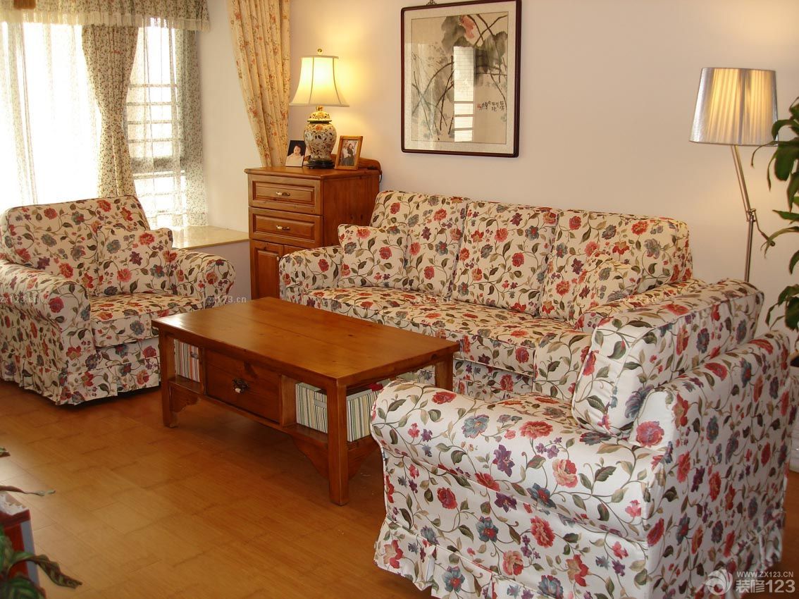 2025时尚田园家庭室内客厅沙发套装修效果图