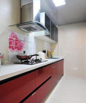 92平米房屋厨房卫生间瓷砖装修实景图片