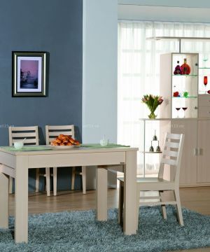 经典家装样板房实木折叠餐桌设计效果图