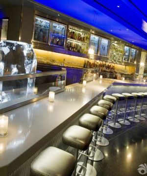 现代酒吧蓝色灯光装饰设计图片欣赏