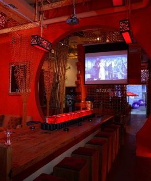 古典酒吧红色灯光装修设计效果图欣赏