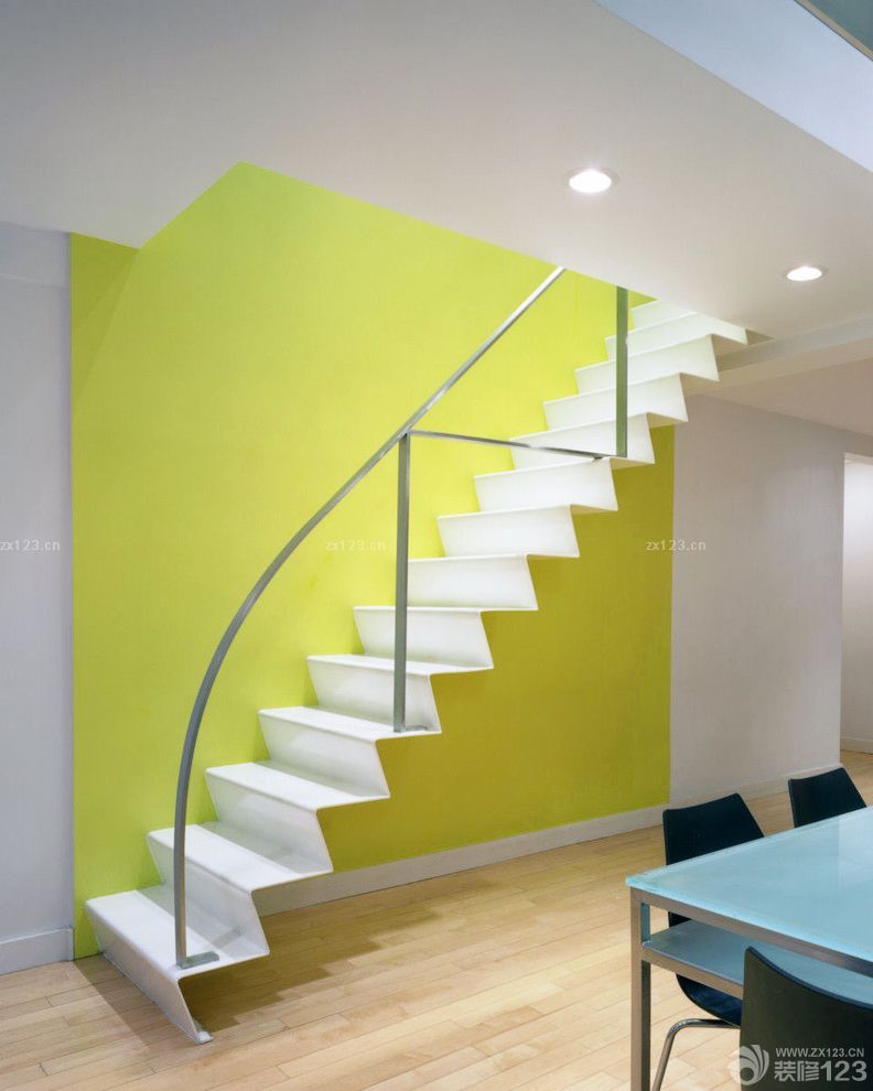 2025小公司不锈钢楼梯栏杆设计图片