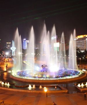 2025现代风格广场喷泉装修效果图