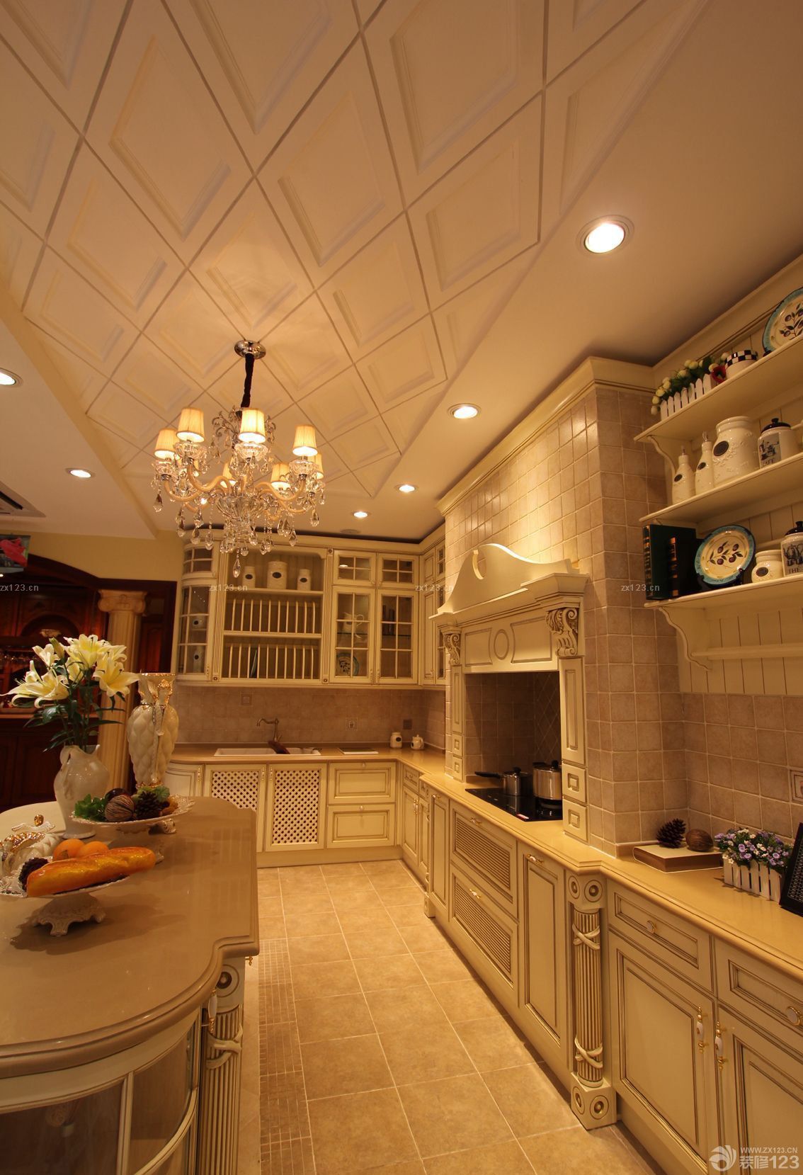 家装风格美式橱柜展厅设计图片