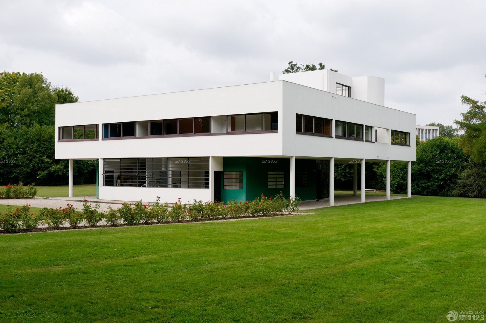 2025萨伏伊别墅装修样板房