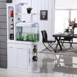 现代家装隔断酒柜鱼缸设计图片