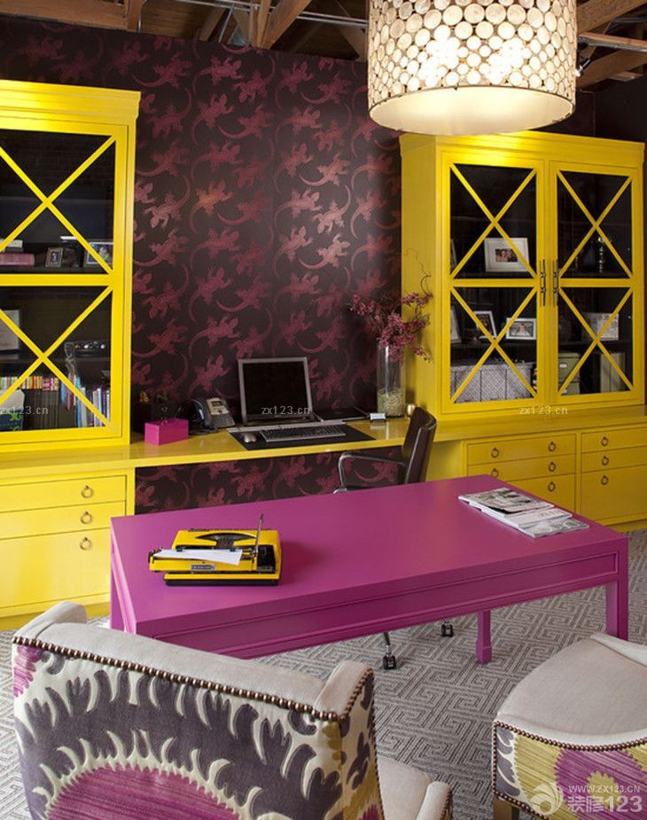 暖色调书房布置设计效果图欣赏