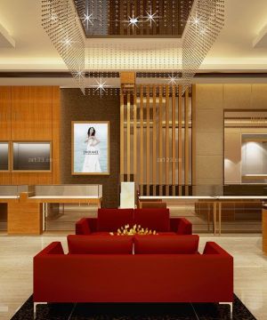 2025商场专柜玻璃展示柜装修效果图