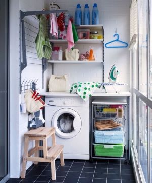 传统错层阳台洗衣房装修效果图片欣赏