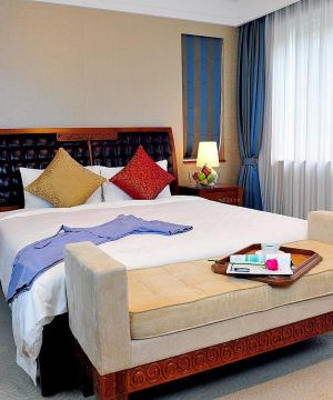 快捷酒店房间白色窗帘设计效果图欣赏