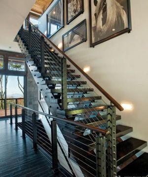 2023最新现代高档别墅铁艺楼梯扶手设计效果图片