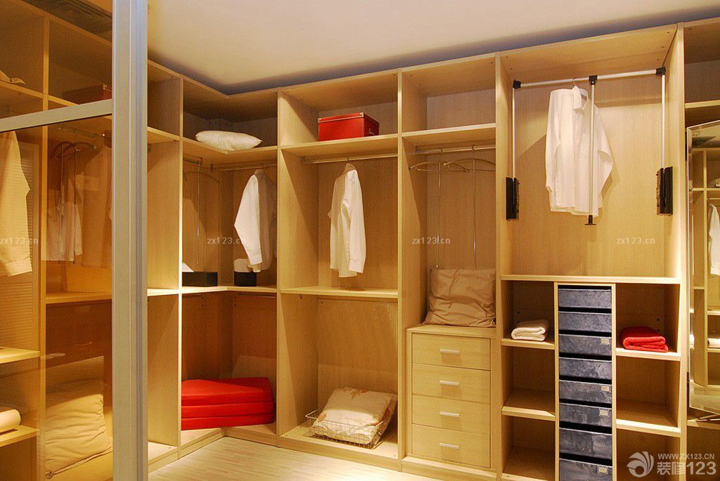 2025中式简约风格衣帽间装修设计图片大全