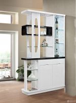  最新现代简约风格客厅装饰酒柜装修图片