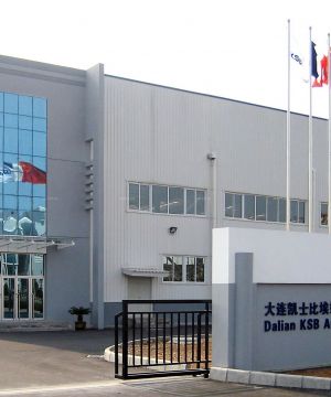2025最新现代风格工厂大门装修案例