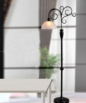 2025最新简欧乡村风格玄关落地灯摆放效果图欣赏